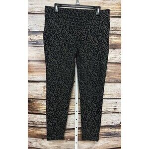 LOFT Animal Print Jegging Size L Jeggings Black Gray Leopard Knit Slim Stretch